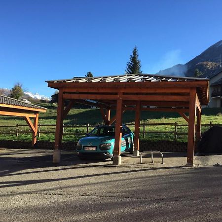 Appartement Offrant Une Magnifique Vue Des Montagnes Saint-Leger-les-Melezes Eksteriør billede